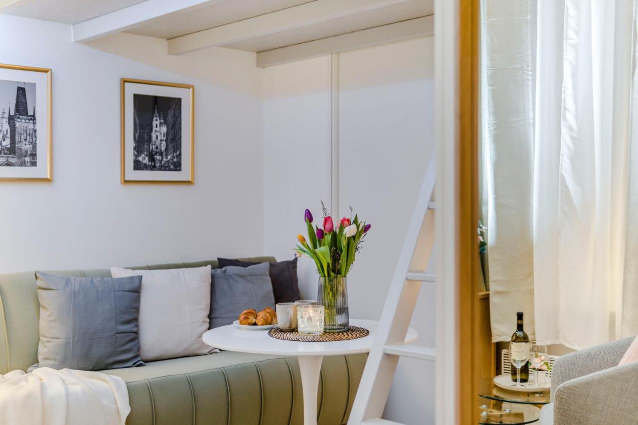 Prague Apt Near Charles Bridge By Michal&Friends Exteriér fotografie