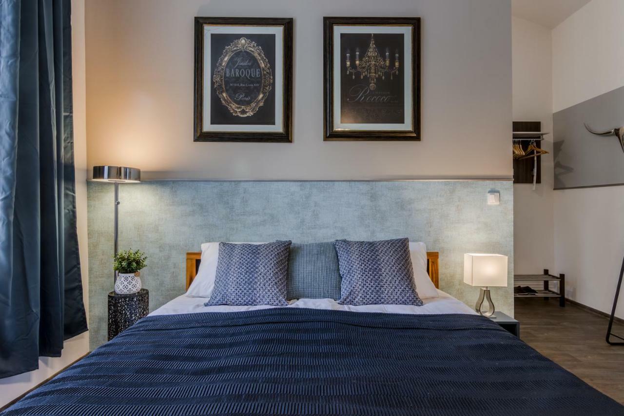 Prague Apt Near Charles Bridge By Michal&Friends Exteriér fotografie